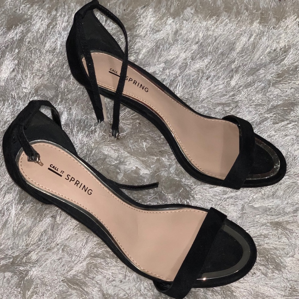 Call it Spring heeled Sandals Size 8.5